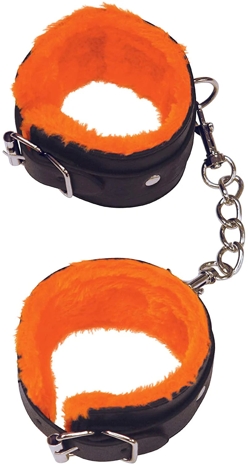 Orange is The New Black, Love Cuffs Wrist