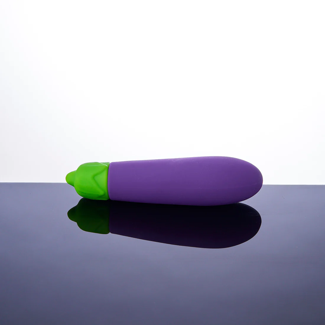 Eggplant Emojibator (Dame)
