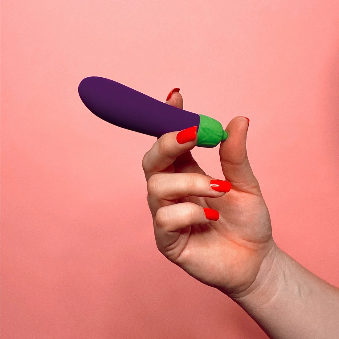 Eggplant Emojibator (Dame)